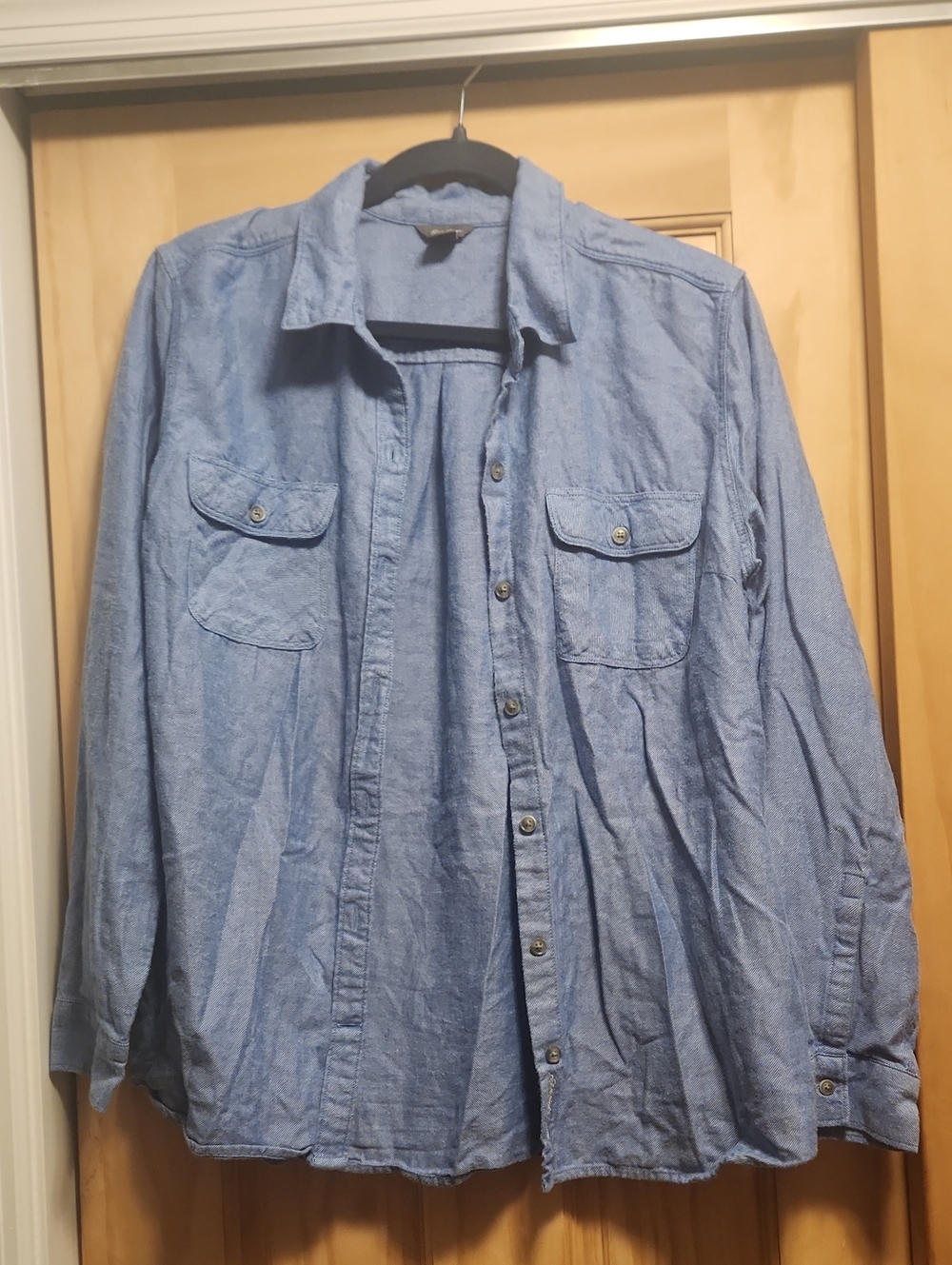 Eddie Bauer Blue Chambray Shirt Jacket